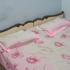  Guest house Tripathi Paying